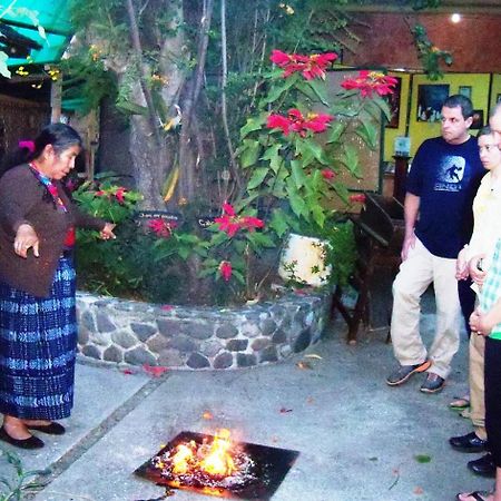 Posada Los Encuentros 帕纳哈切尔 外观 照片